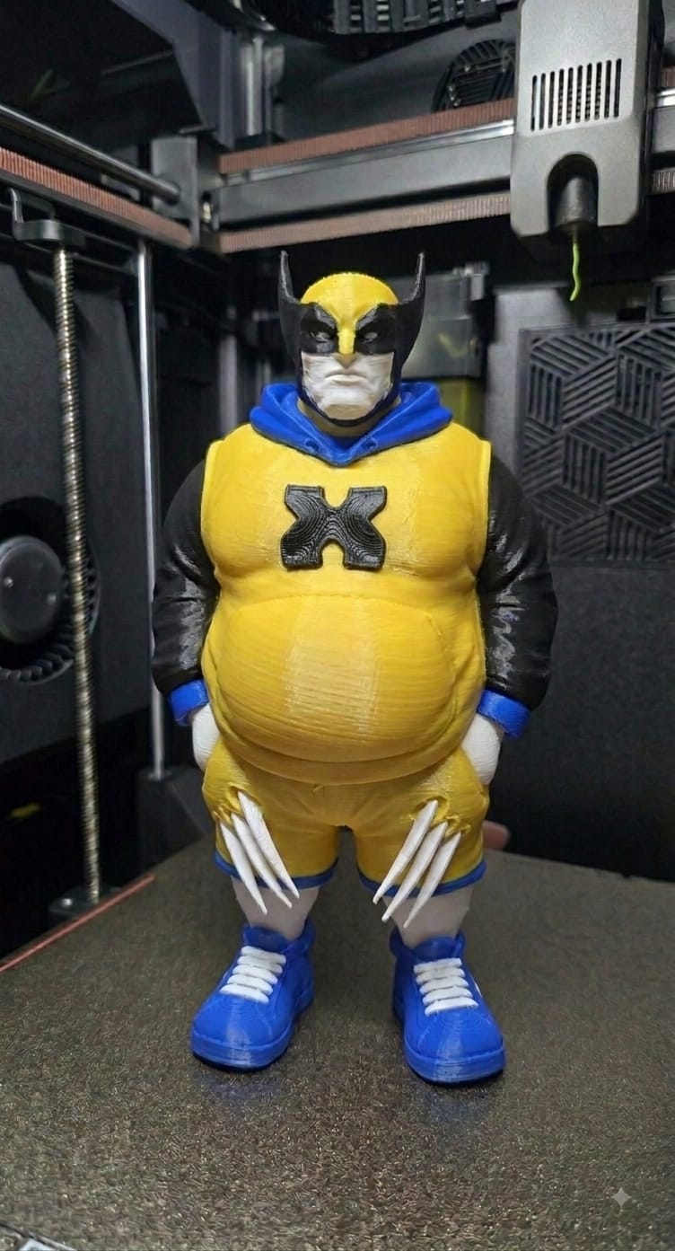 Figura de superhéroe gordito Wolverine impresa en 3D